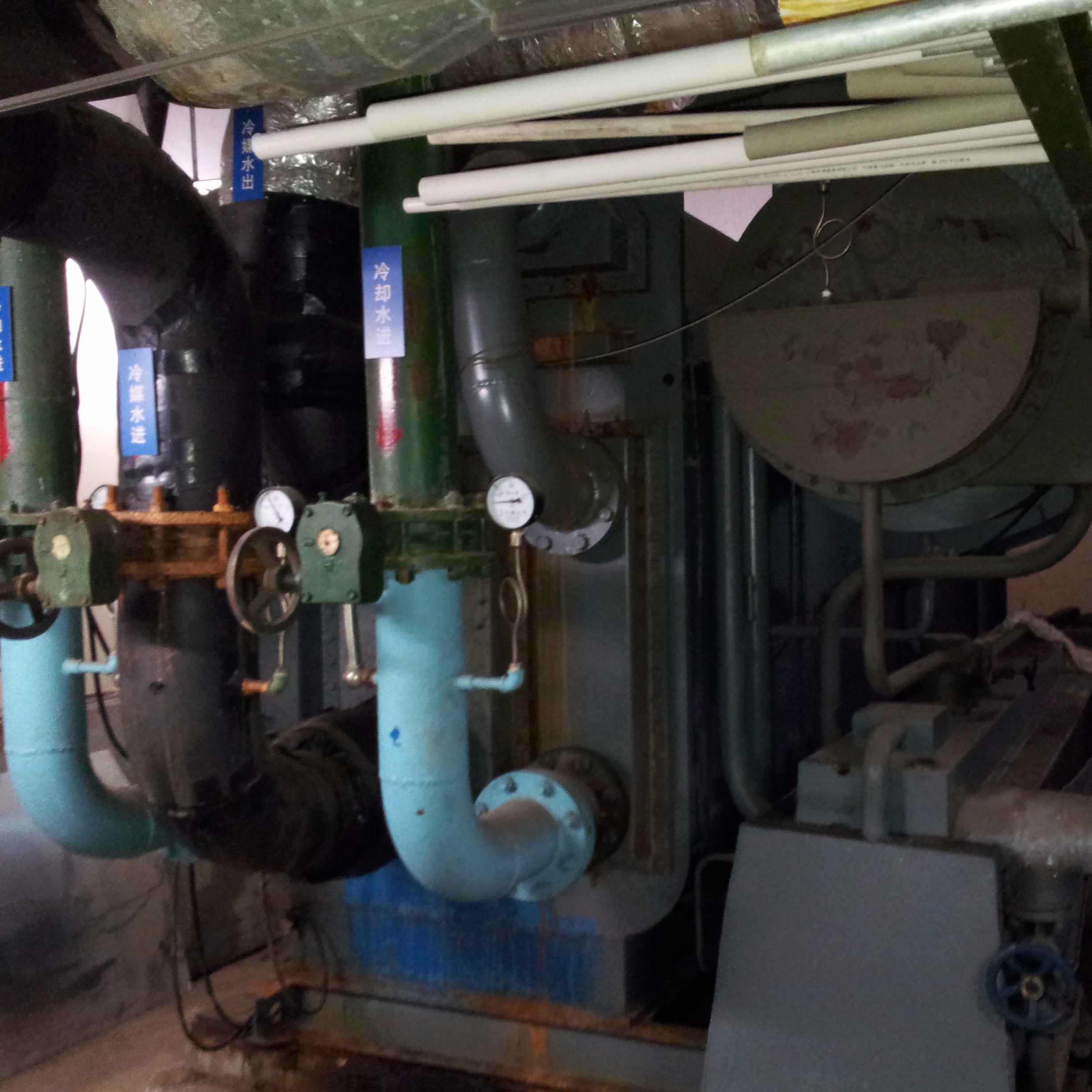 出售翻新雙良溴化鋰冷水機 回收溴化鋰制冷機組價格